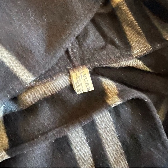 Brown Burberry Check Shawl Cape with Hood - Picture 8 of 15
